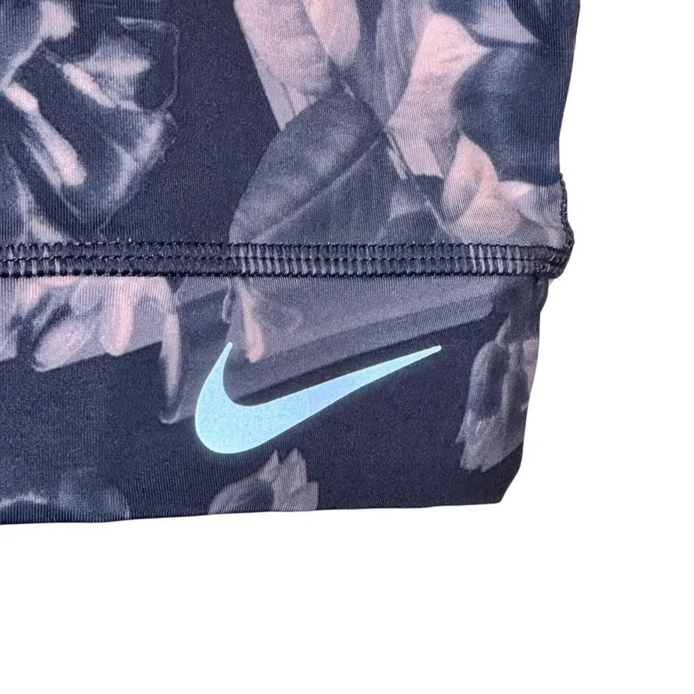 Women's Nike Epic Lux Running Floral Print Tank M Pink Gray Gym Running Yoga